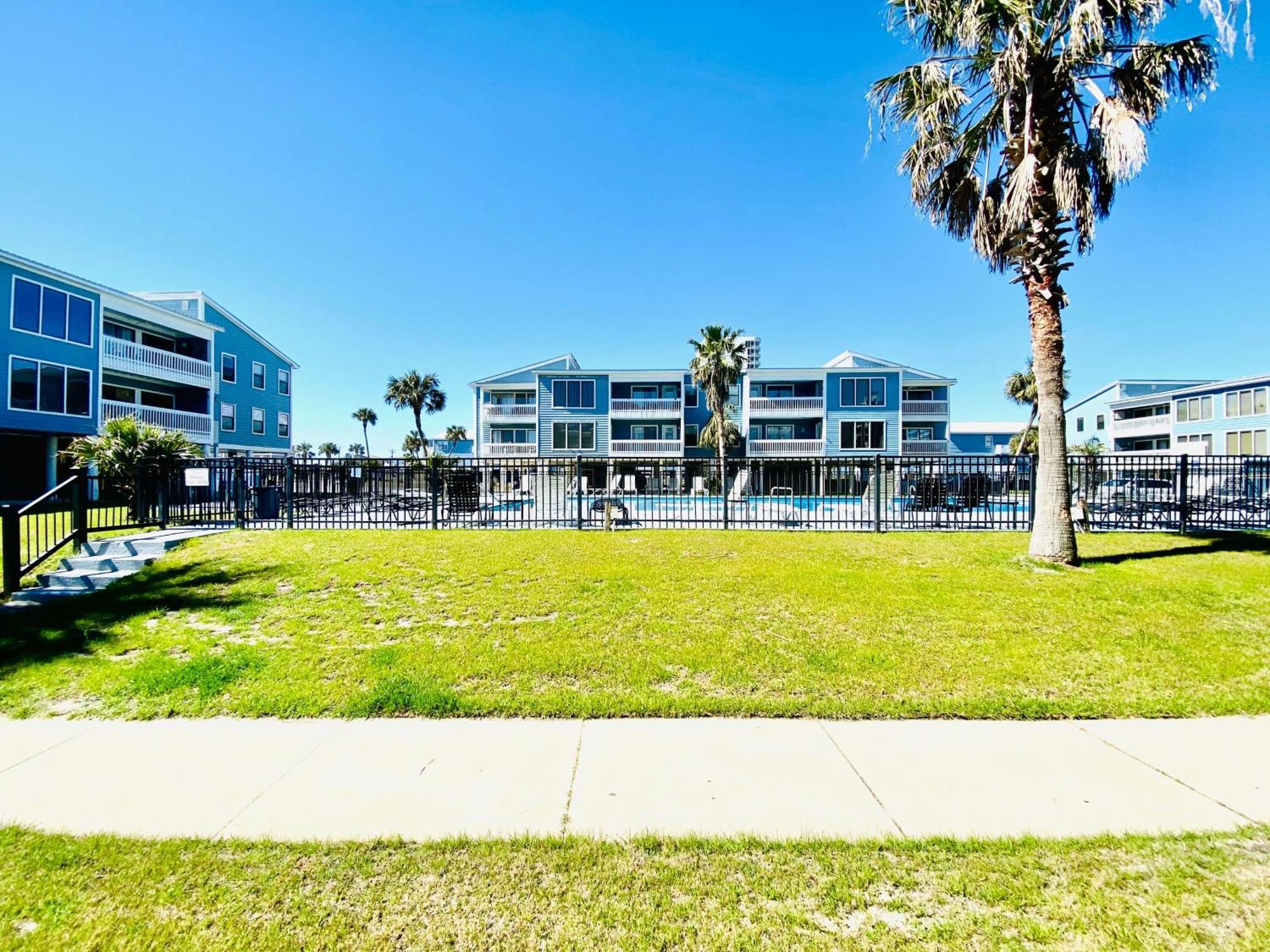 Sea Oats B106 By Albvr - Great Renovation And Tons Of Space In This 2Br 2Ba Condo - Outdoor Pools, Pier, And Dedicated Beach Access 굴프 쇼어스 외부 사진